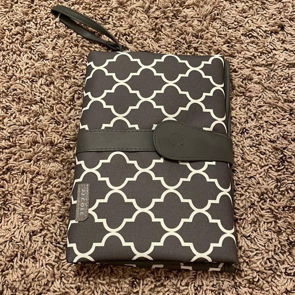 JJ Cole Diaper Changing mat/ clutch